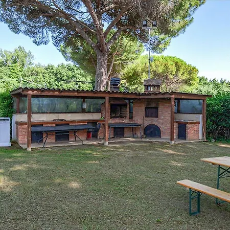 2 Bedroom Stunning In בית נופש